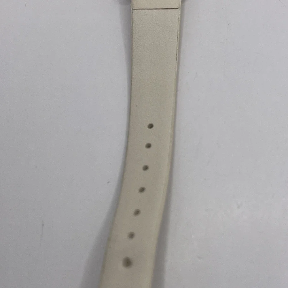 Women's Quartz Watch 35mm Silver Case White Faux Leather‎ Band- New Battery